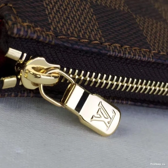 First bag ru wallet Vuitton Louis 0714